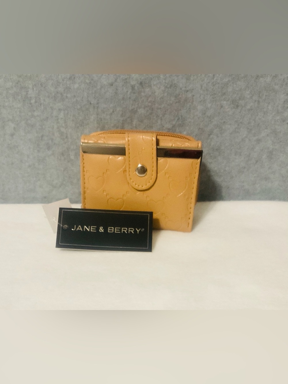 Jane & Berry Tan Compact Women's Wallet